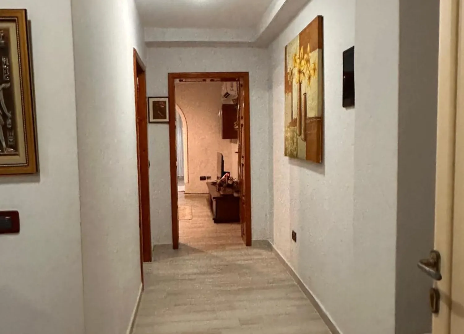 Jolas House Vlorë